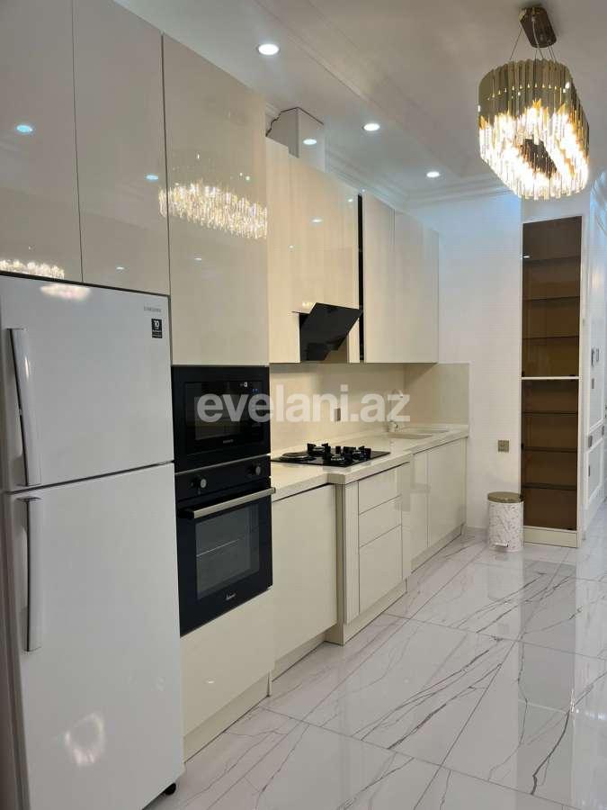 Satılır, yeni tikili, 2 otaqlı, 81 m², Bakı, Yasamal r, Elmlər Akademiyası m.