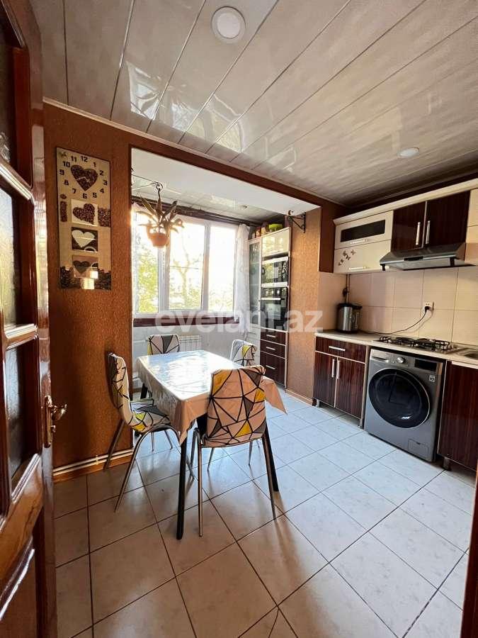 Satılır, köhnə tikili, 2 otaqlı, 60 m², Bakı, Xətai r, Köhnə Günəşli q, Həzi Aslanov m.