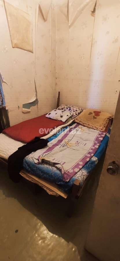 Sale, old building, 2 room, 45 m², Baku, Khatai r, Khalglar Doslugu m.