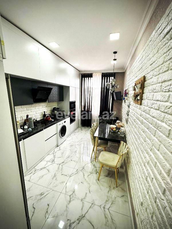 Satılır, yeni tikili, 2 otaqlı, 70 m², Bakı, Xətai r, Əhmədli q, Xalqlar Dostluğu m.