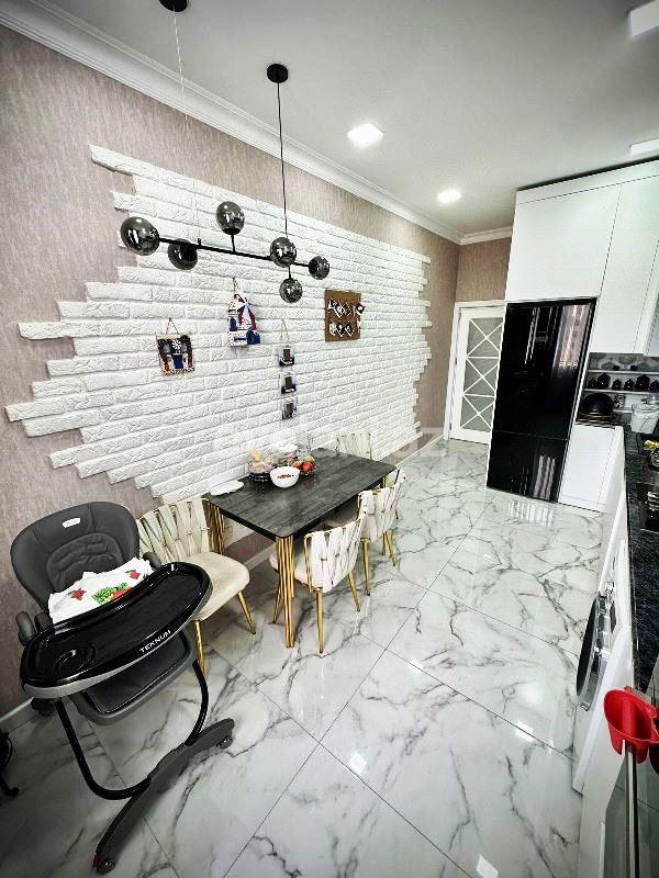 Satılır, yeni tikili, 2 otaqlı, 70 m², Bakı, Xətai r, Əhmədli q, Xalqlar Dostluğu m.