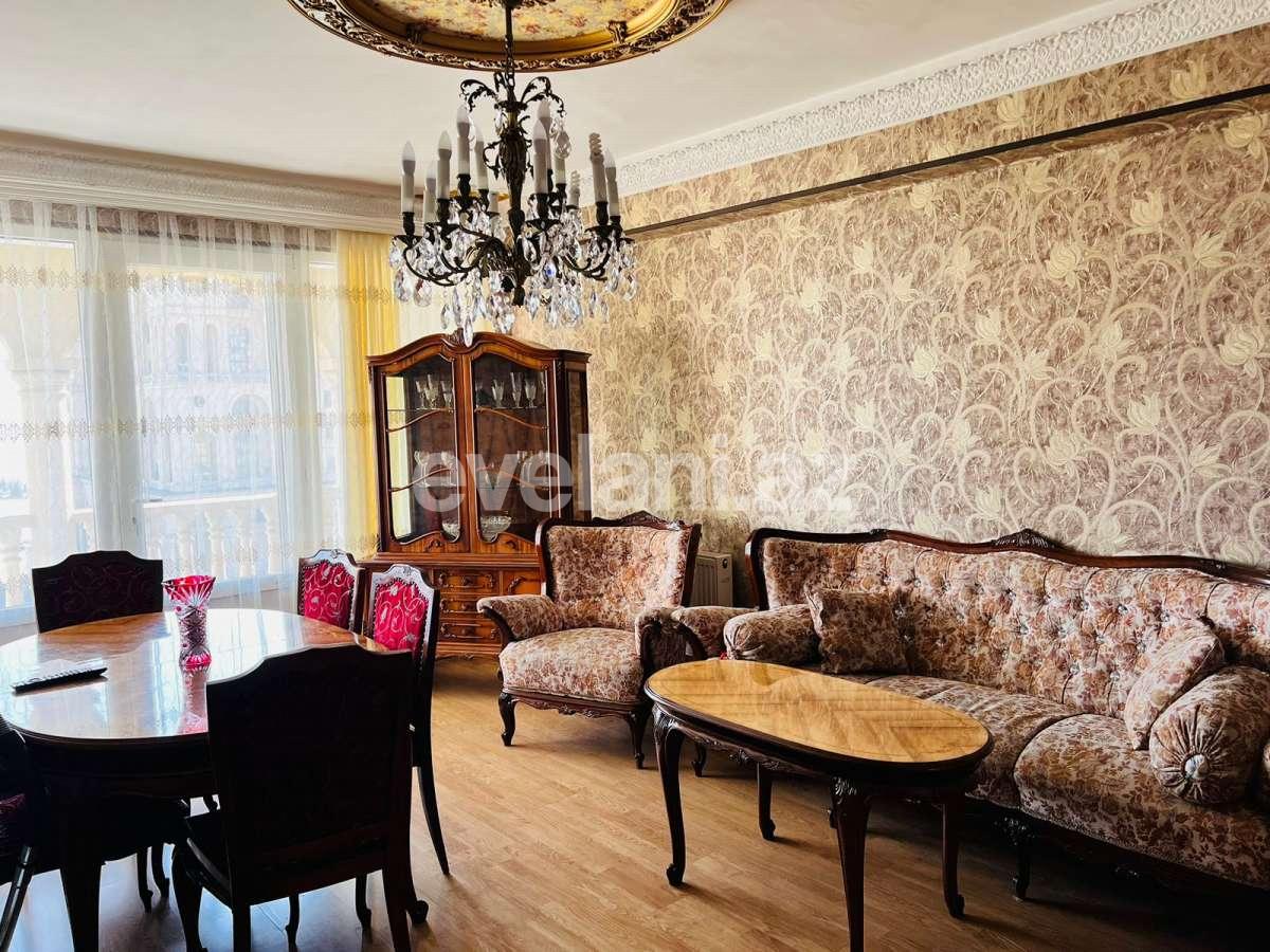 Rent, old building, 4 room, 185.99 m², Baku, Sabail r, 28 may m.