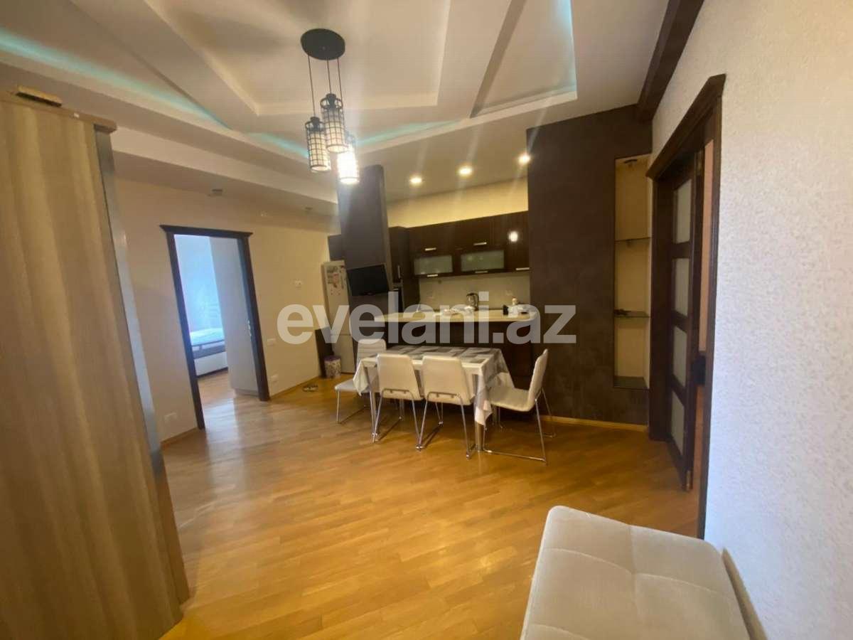 Сдаётся, новостройка, 3-комнаты, 100 m², Баку, Сабаильский r, Бадамдар p, Ичери Шехер m.