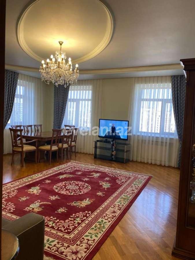 Satılır, yeni tikili, 3 otaqlı, 135 m², Bakı, Nərimanov r, Nəriman Nərimanov m.