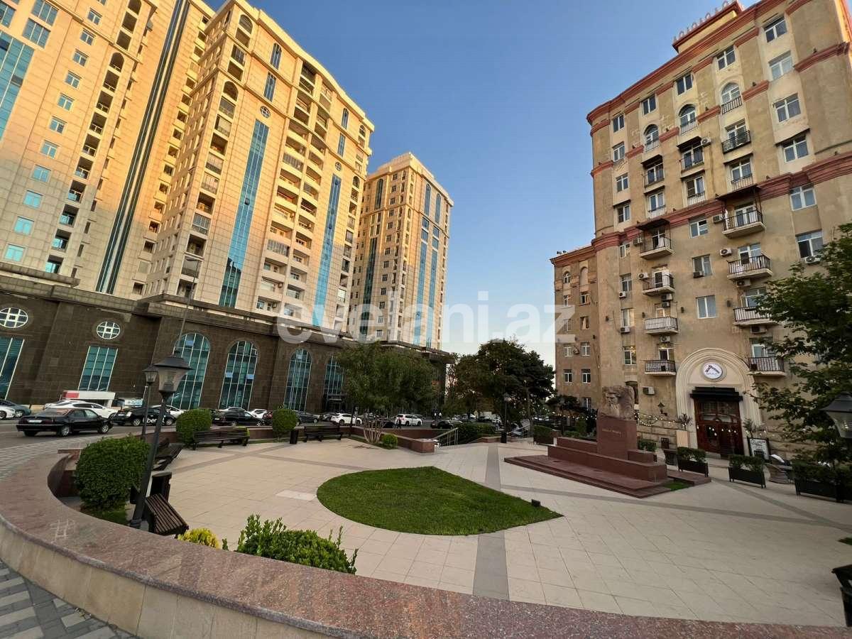 Sale, old building, 2 room, 63.6 m², Baku, Yasamal r, Nizami m.