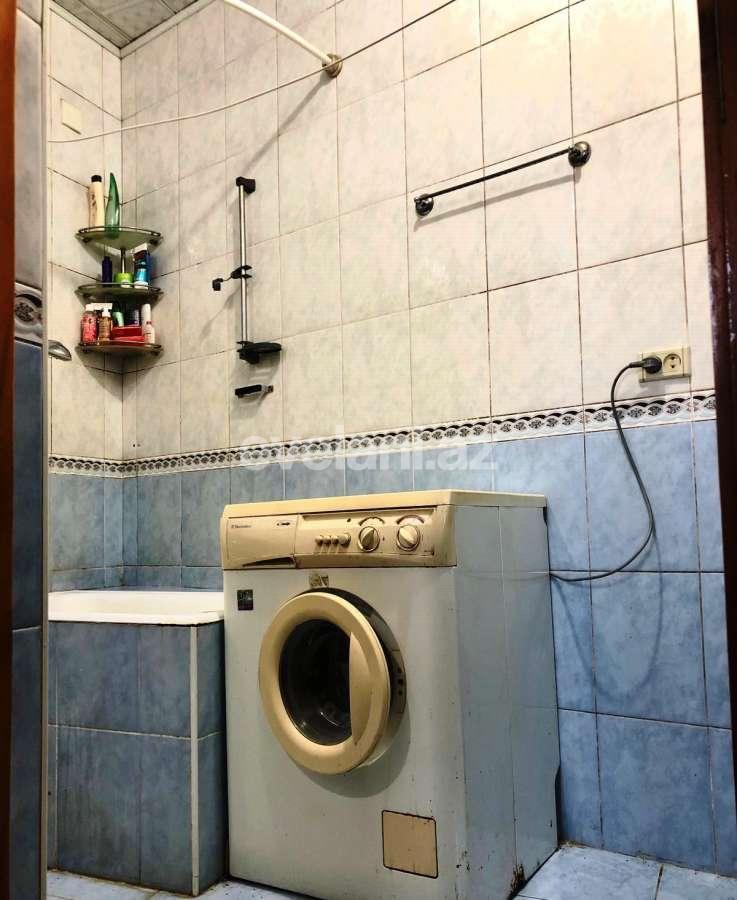 Sale, old building, 2 room, 63.6 m², Baku, Yasamal r, Nizami m.