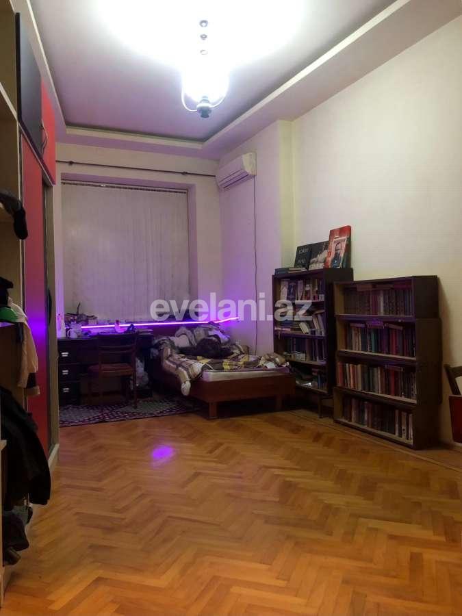 Sale, old building, 2 room, 63.6 m², Baku, Yasamal r, Nizami m.