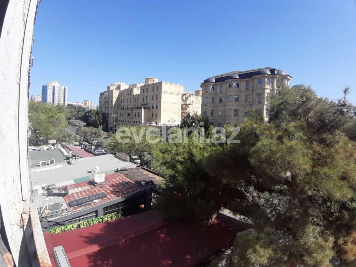 Продаётся, вторичка, 4-комнаты, 105 m², Баку, Ясамальский r, Низами m.