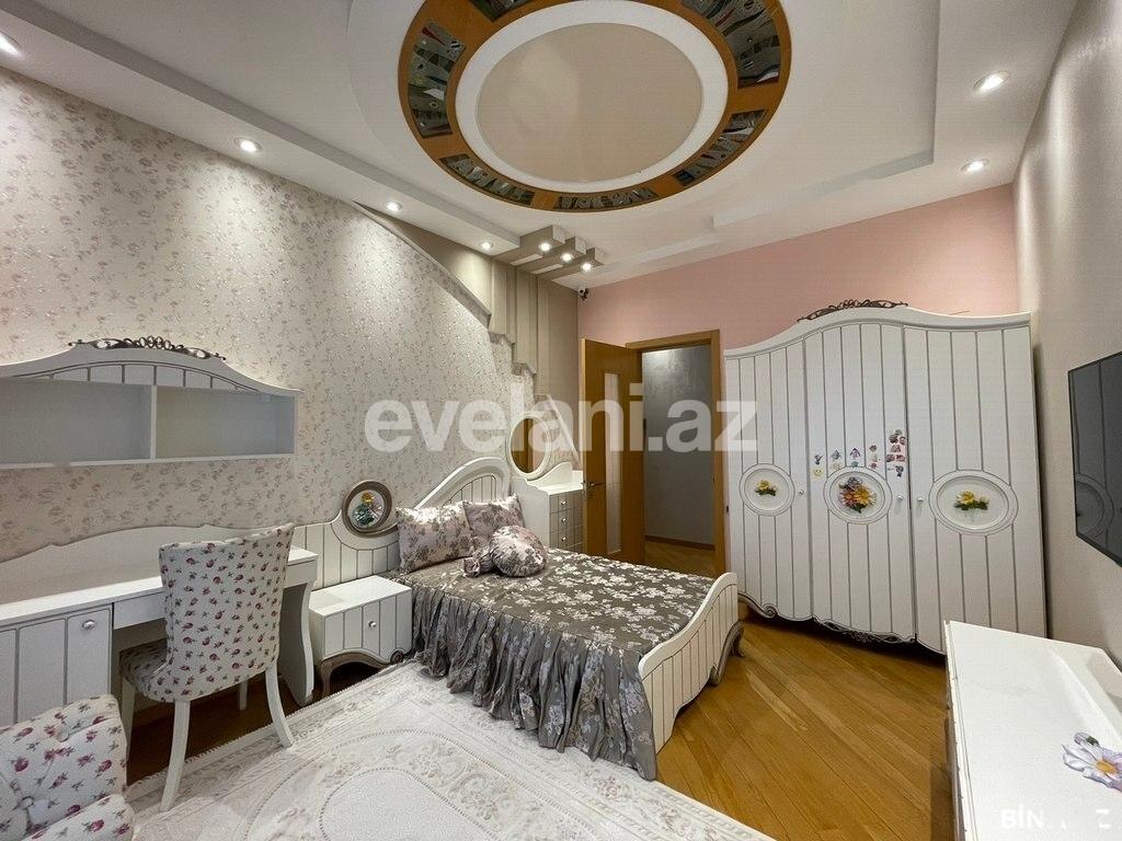 Sale, new building, 4 room, 207 m², Baku, Nasimi r.