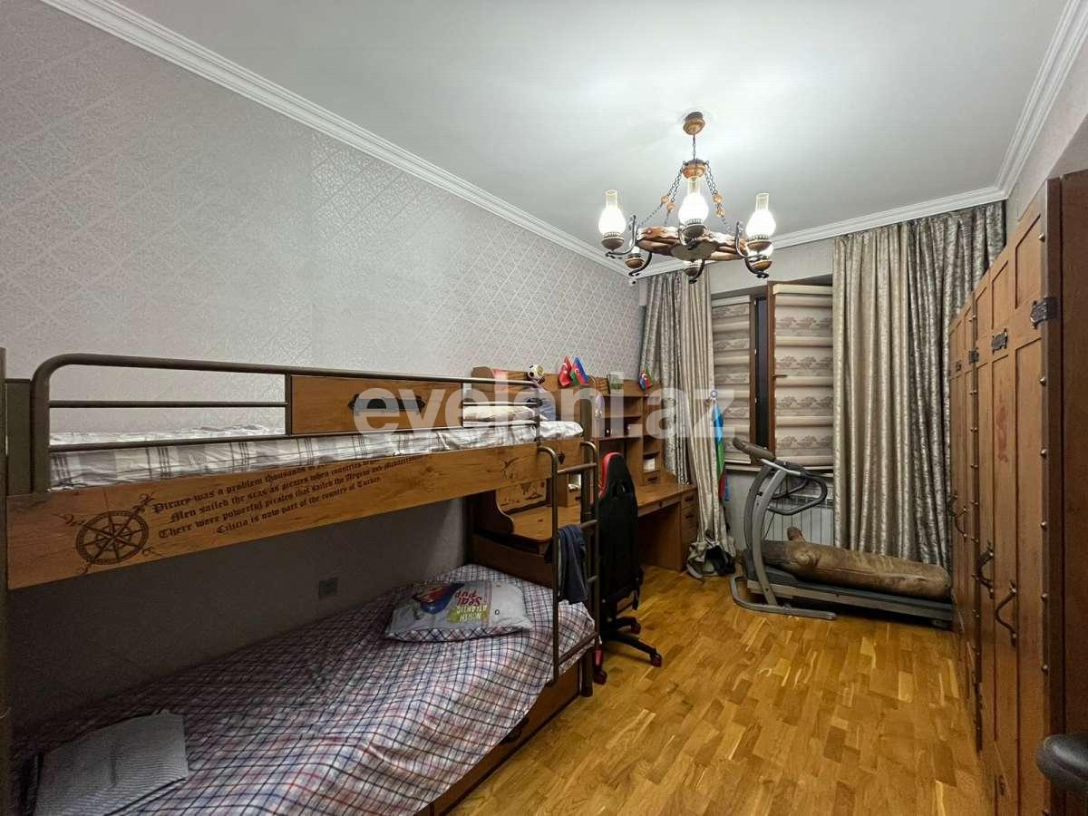 Satılır, yeni tikili, 3 otaqlı, 95 m², Bakı, Nizami r, Qara Qarayev m.