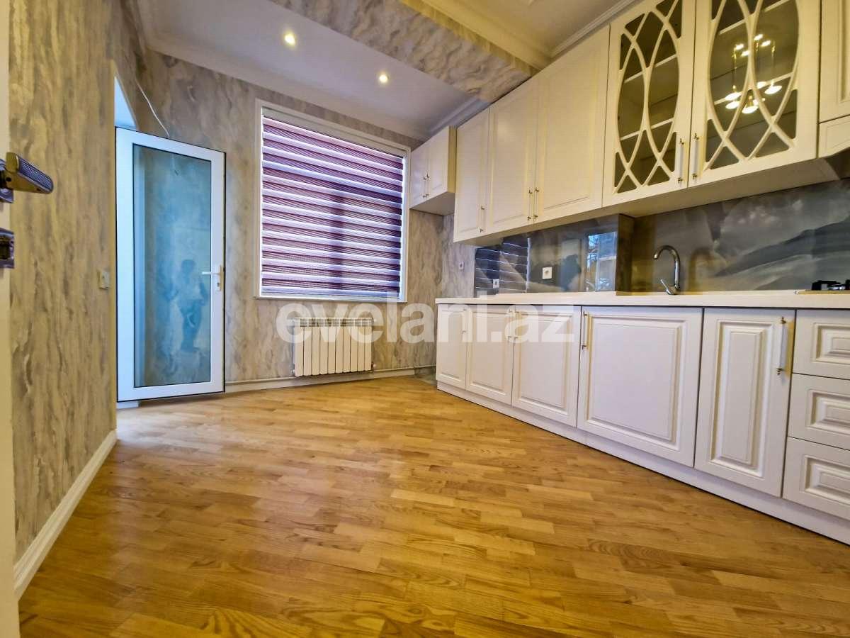 Satılır, yeni tikili, 2 otaqlı, 65 m², Bakı, Nizami r, Qara Qarayev m.
