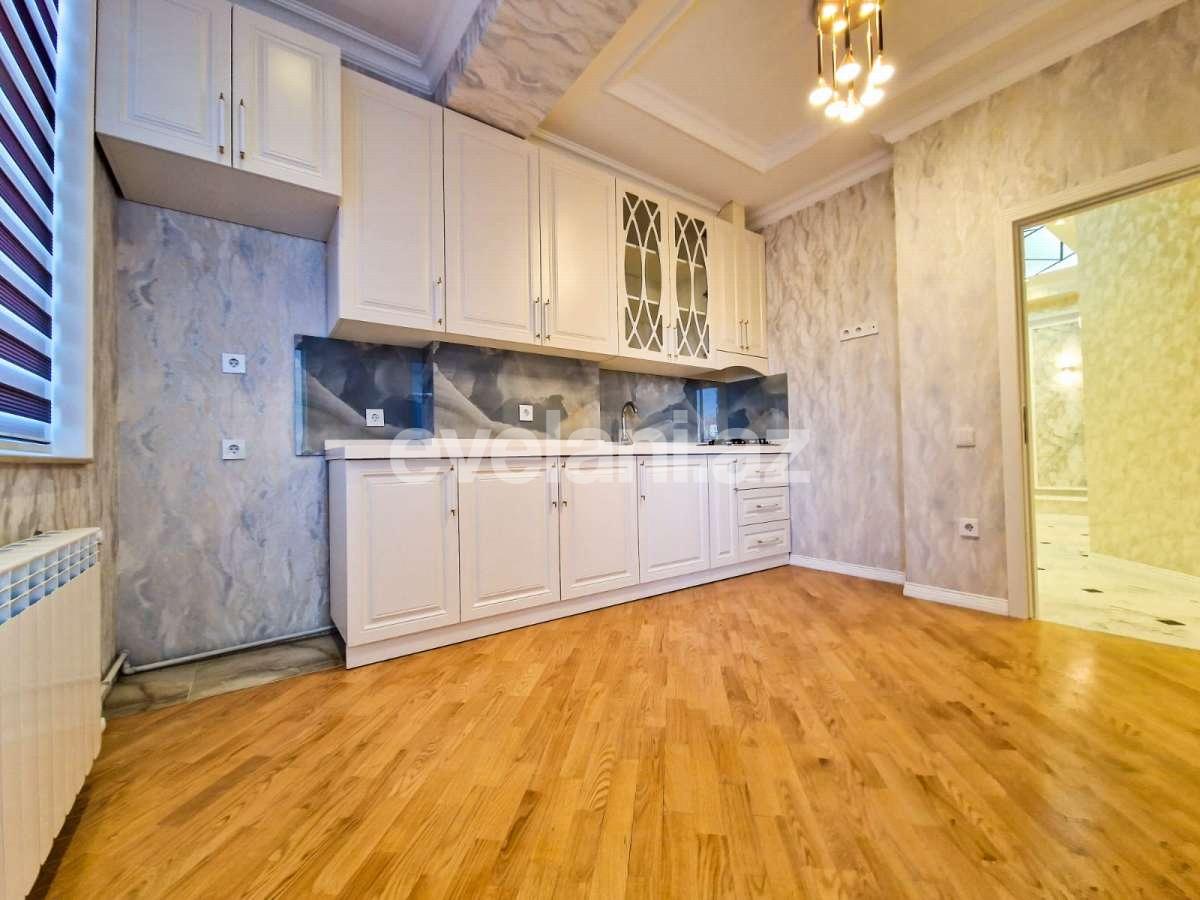 Satılır, yeni tikili, 2 otaqlı, 65 m², Bakı, Nizami r, Qara Qarayev m.