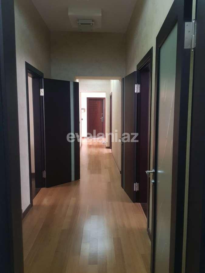 Satılır, köhnə tikili, 5 otaqlı, 200 m², Bakı, Yasamal r.