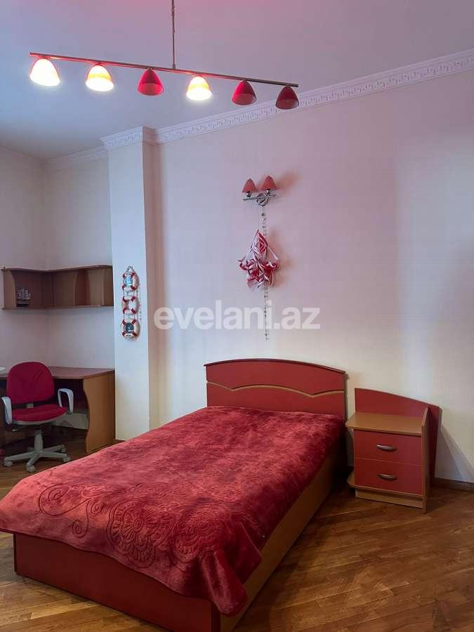 Satılır, yeni tikili, 4 otaqlı, 220 m², Bakı, Yasamal r, Elmlər Akademiyası m.