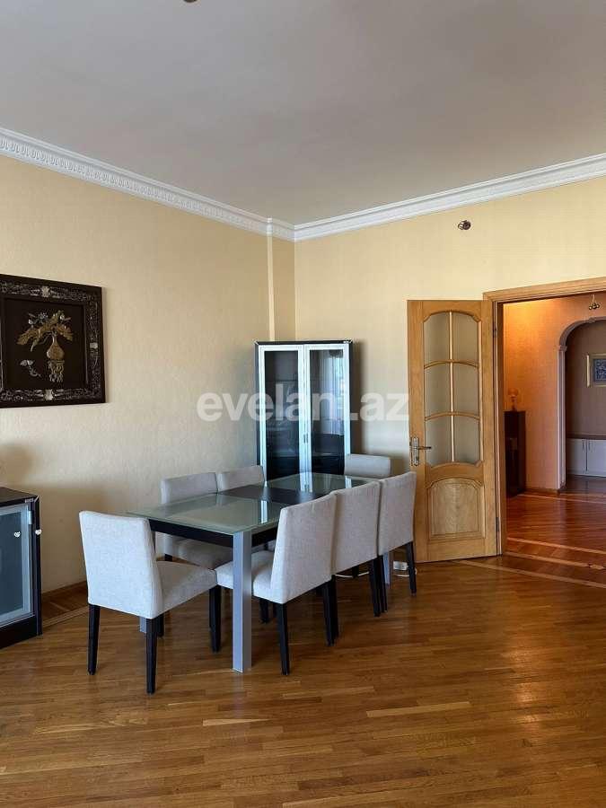Satılır, yeni tikili, 4 otaqlı, 220 m², Bakı, Yasamal r, Elmlər Akademiyası m.