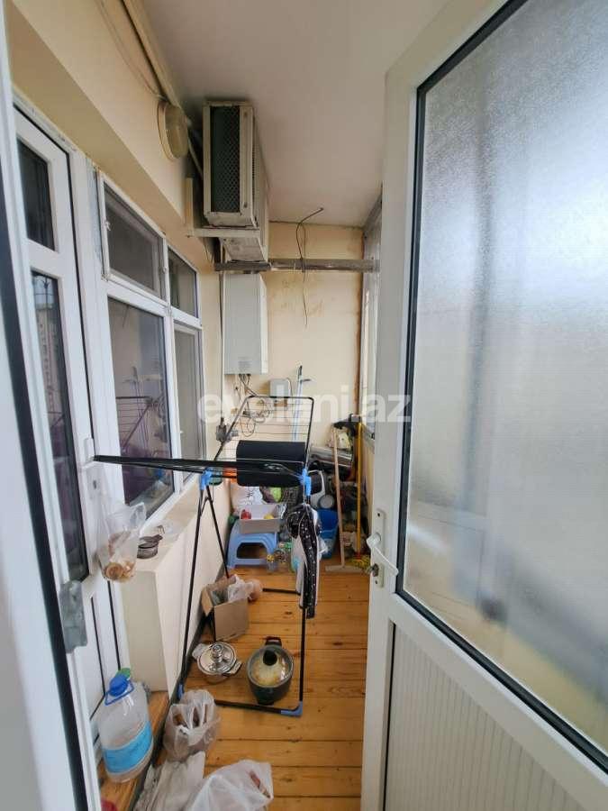 Satılır, köhnə tikili, 3 otaqlı, 80 m², Bakı, Xətai r, Həzi Aslanov m.