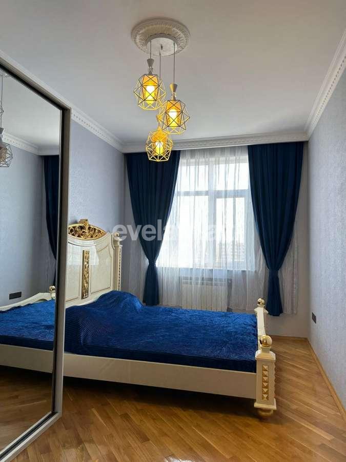 Kirayə verilir, yeni tikili, 2 otaqlı, 75 m², Bakı, Yasamal r, İnşaatçılar m.