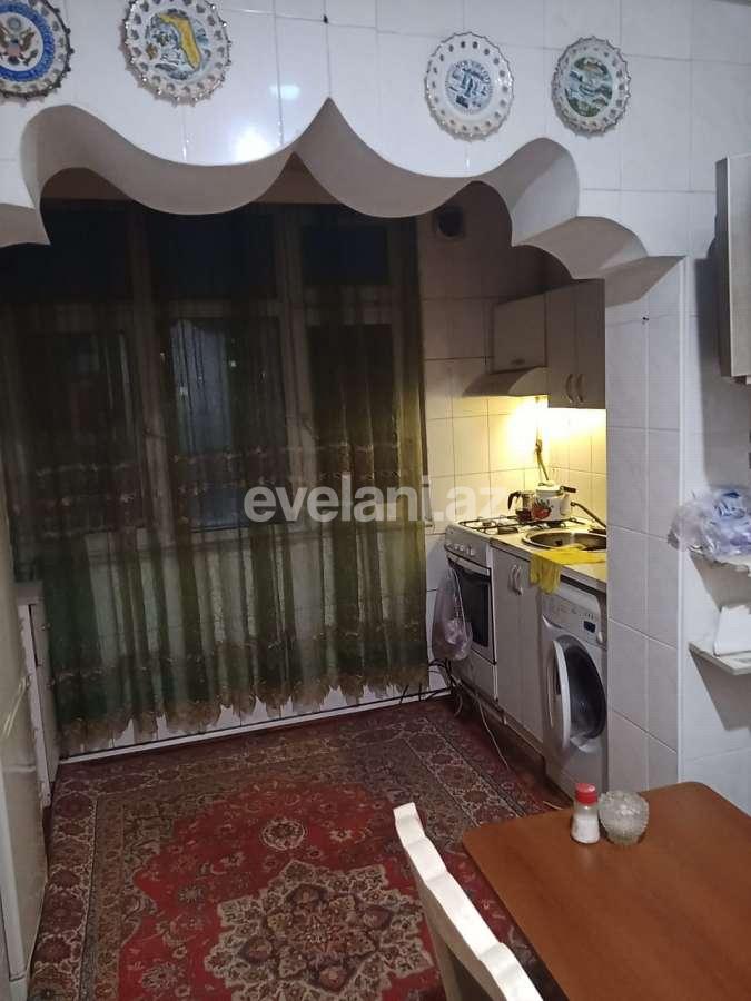 Kirayə verilir, köhnə tikili, 2 otaqlı, 42 m², Bakı, Binəqədi r, 7-ci mikrorayon q, Azadlıq prospekti m.