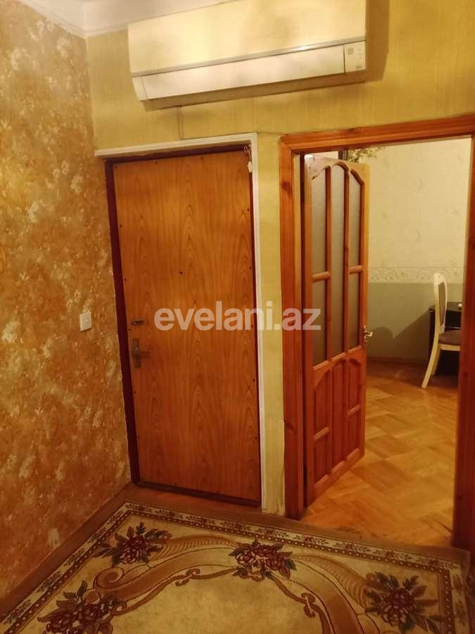 Kirayə verilir, köhnə tikili, 2 otaqlı, 42 m², Bakı, Binəqədi r, 7-ci mikrorayon q, Azadlıq prospekti m.