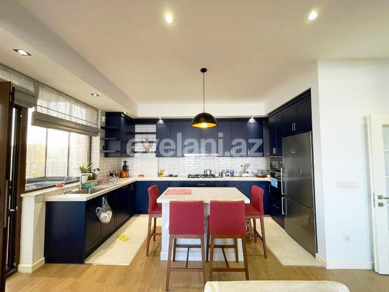 Satılır, yeni tikili, 3 otaqlı, 135 m², Bakı, Xətai r, Əhmədli q, Həzi Aslanov m.