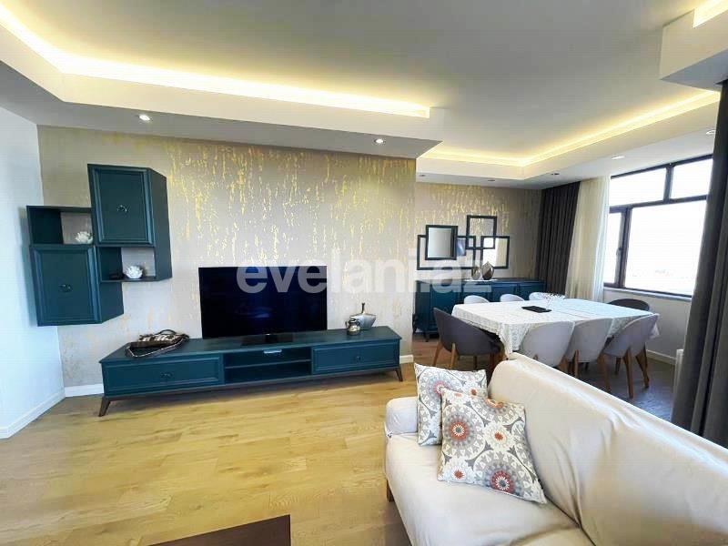 Satılır, yeni tikili, 3 otaqlı, 135 m², Bakı, Xətai r, Əhmədli q, Həzi Aslanov m.