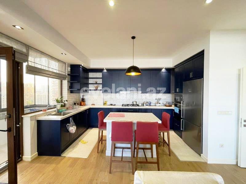 Satılır, yeni tikili, 3 otaqlı, 135 m², Bakı, Xətai r, Əhmədli q, Həzi Aslanov m.