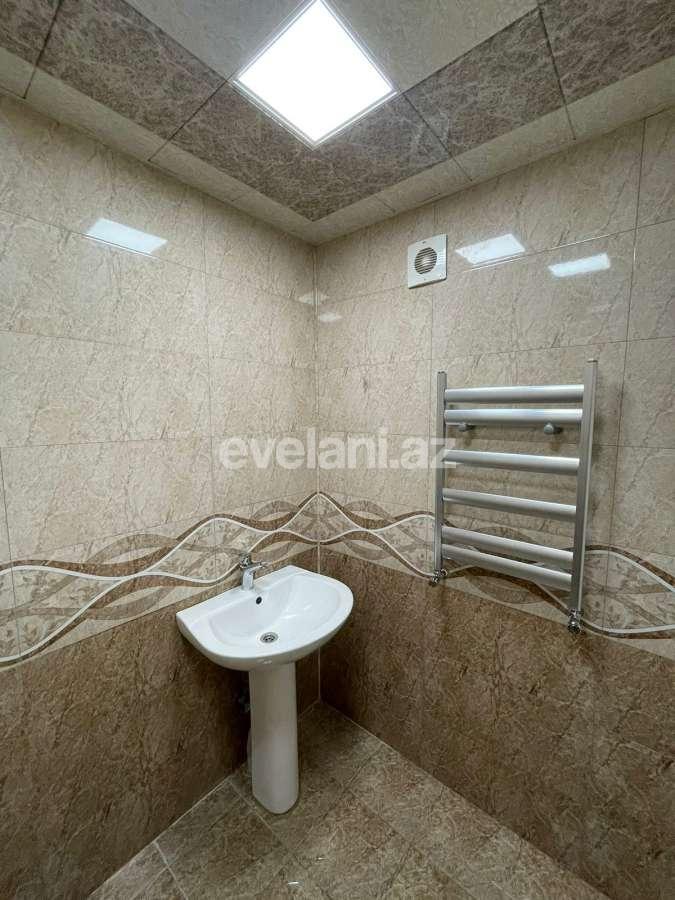 Satılır, köhnə tikili, 2 otaqlı, 75 m², Bakı, Sabunçu r, Bakıxanov q, Neftçilər m.