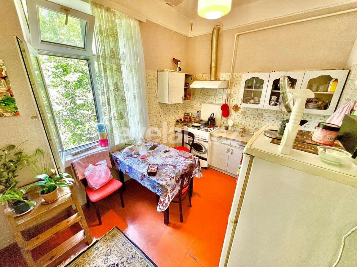 Sale, old building, 2 room, 55 m², Baku, Nizami r.