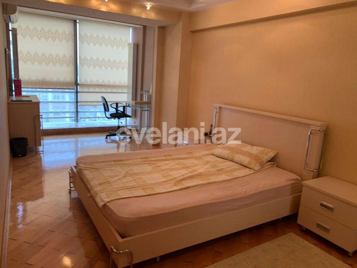 Kirayə verilir, yeni tikili, 3 otaqlı, 130 m², Bakı, Səbail r, Sahil m.