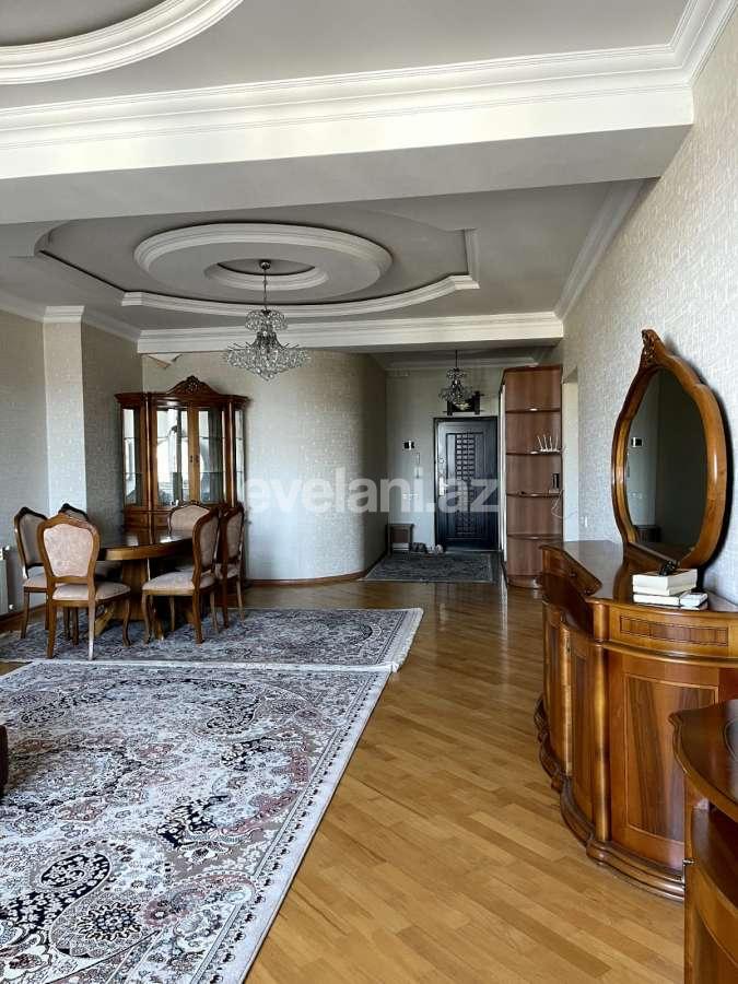 Kirayə verilir, yeni tikili, 3 otaqlı, 130 m², Bakı, Yasamal r, Nizami m.