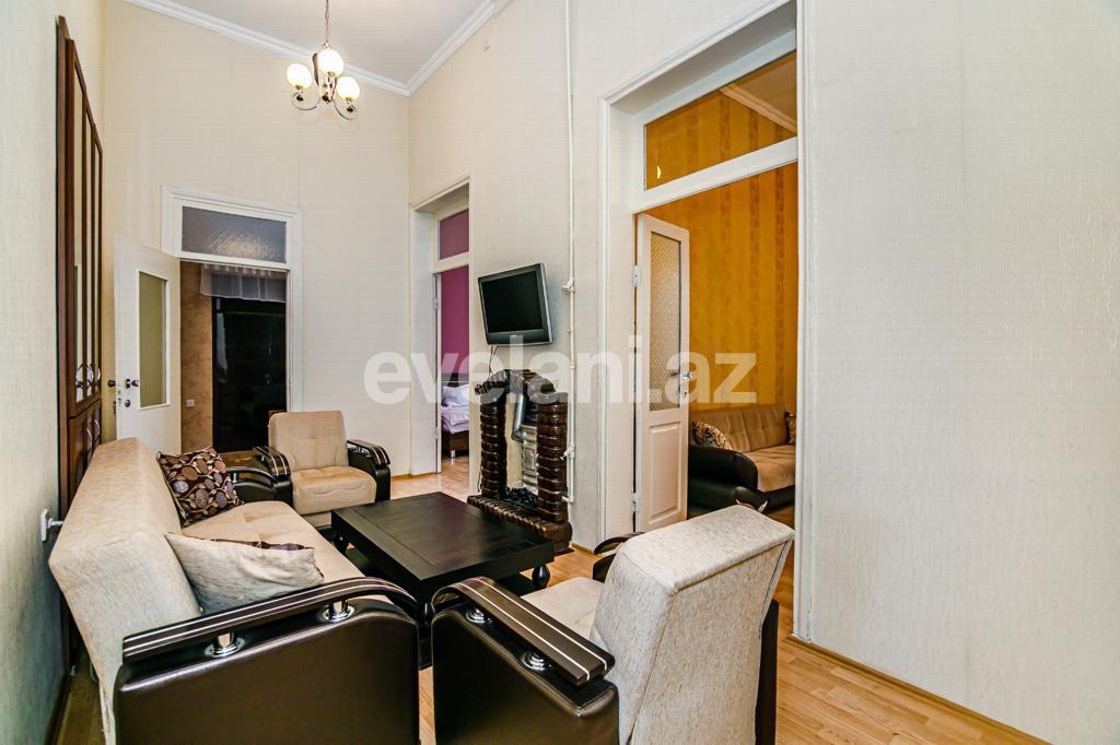 Sale, old building, 3 room, 100 m², Baku, Sabail r.
