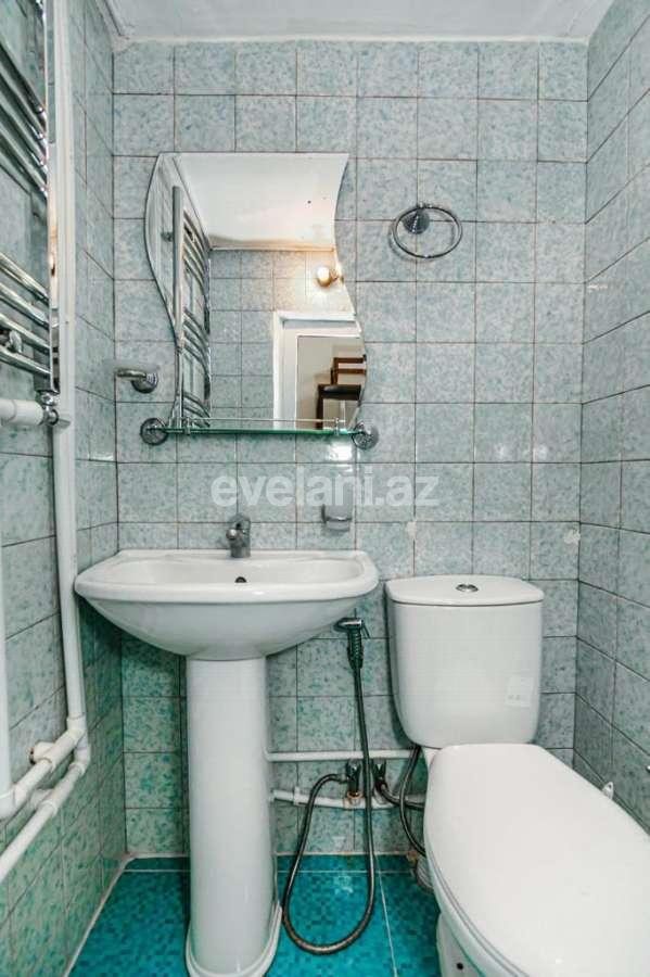 Sale, old building, 3 room, 100 m², Baku, Sabail r.