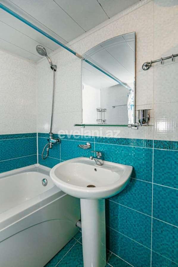 Sale, old building, 3 room, 100 m², Baku, Sabail r.