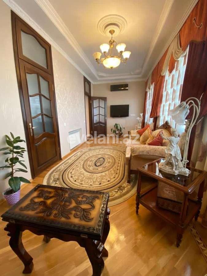 Satılır, köhnə tikili, 4 otaqlı, 100 m², Bakı, Sabunçu r, Bakıxanov q.