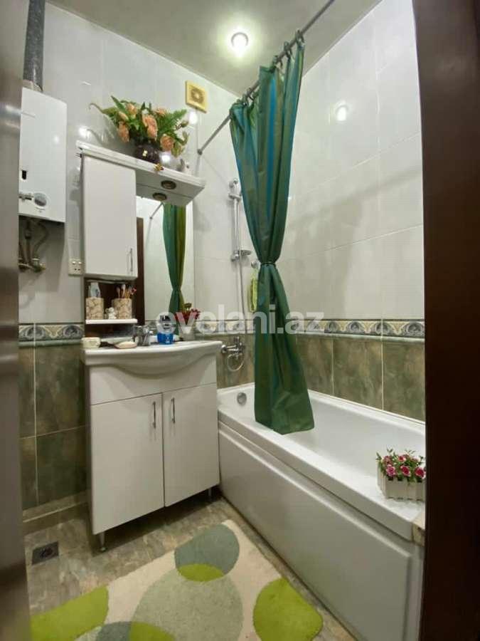 Satılır, köhnə tikili, 4 otaqlı, 100 m², Bakı, Sabunçu r, Bakıxanov q.