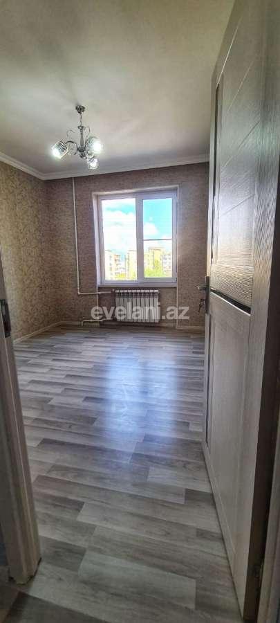 Продаётся, вторичка, 2-комнаты, 50 m², Баку, Хатаинский r, Ахмедлы p, Халглар Достлугу m.