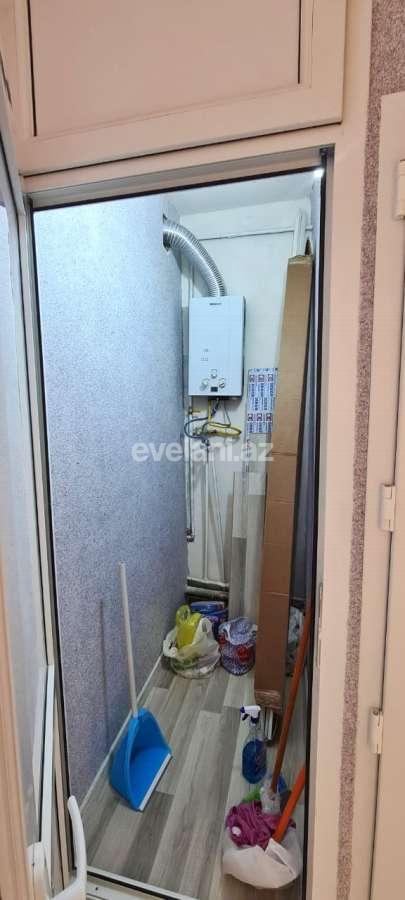 Продаётся, вторичка, 2-комнаты, 50 m², Баку, Хатаинский r, Ахмедлы p, Халглар Достлугу m.