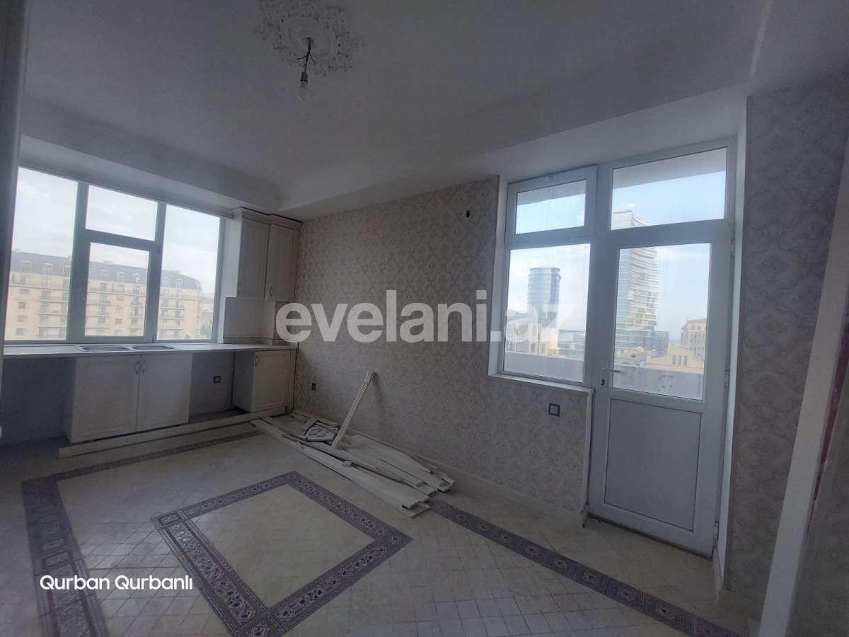 Продаётся, новостройка, 3-комнаты, 136 m², Баку, Хатаинский r, Шах Исмаил Хатаи m.