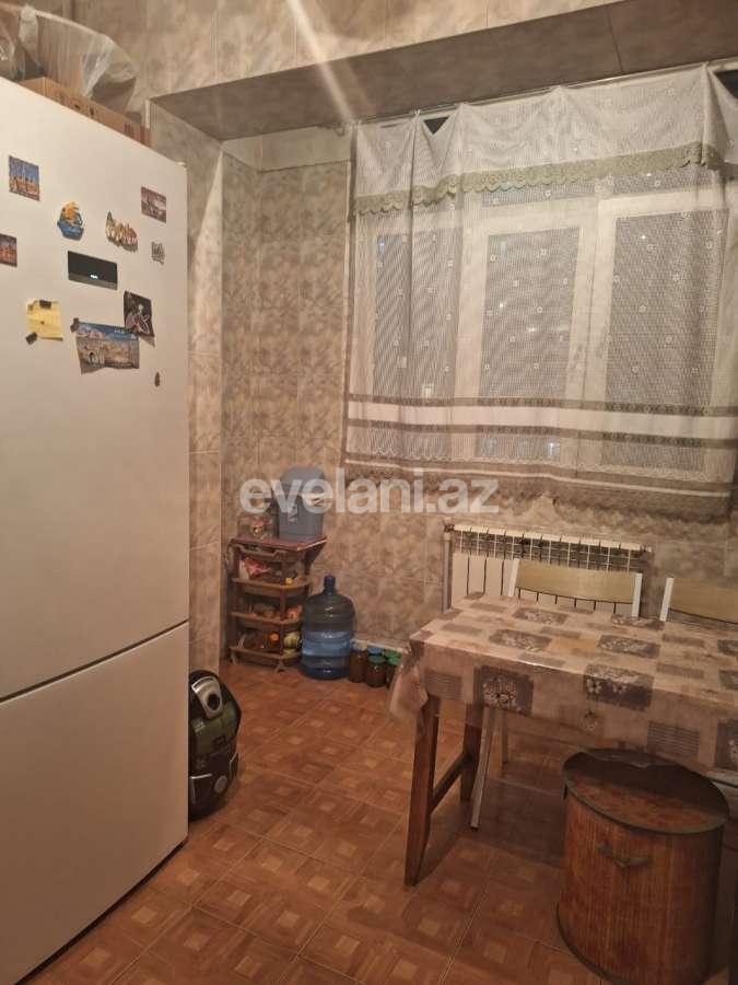Satılır, köhnə tikili, 2 otaqlı, 65 m², Bakı, Xətai r, Həzi Aslanov m.