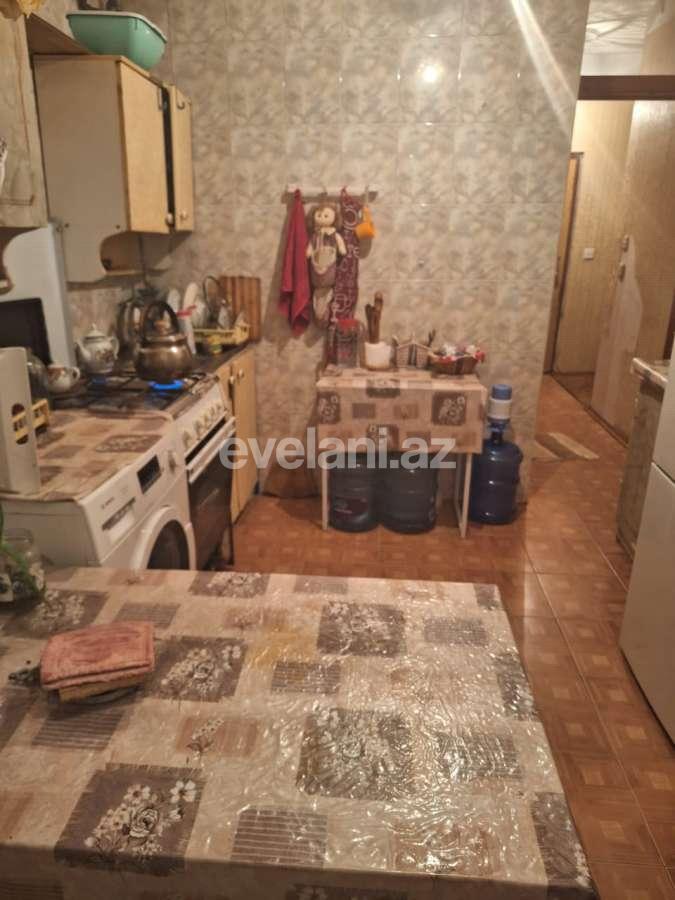 Satılır, köhnə tikili, 2 otaqlı, 65 m², Bakı, Xətai r, Həzi Aslanov m.