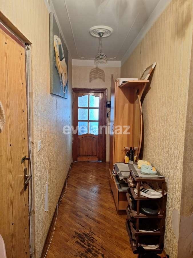 Satılır, köhnə tikili, 2 otaqlı, 65 m², Bakı, Xətai r, Həzi Aslanov m.