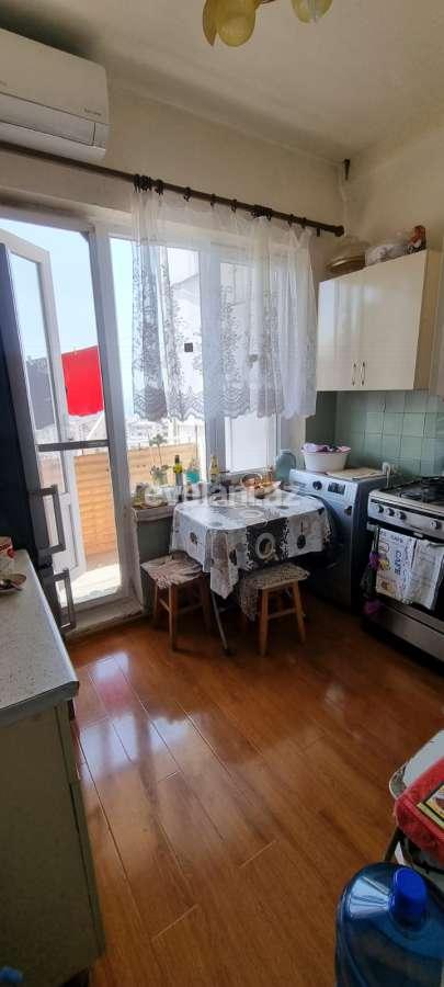 Satılır, köhnə tikili, 3 otaqlı, 90 m², Bakı, Xətai r, Həzi Aslanov m.