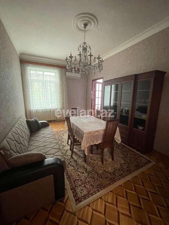 Сдаётся, вторичка, 3-комнаты, 71 m², Баку, Ясамальский r, Элмляр Академиясы m.