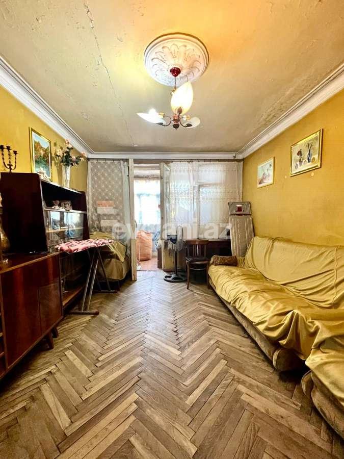 Sale, old building, 3 room, 85 m², Baku, Yasamal r, Elmlar Akademiyası m.