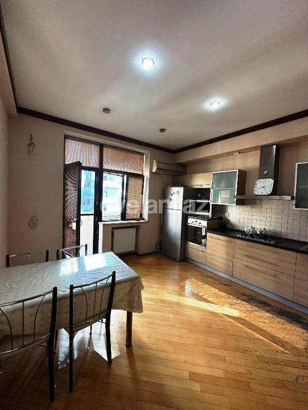 Satılır, yeni tikili, 3 otaqlı, 165 m², Bakı, Nəsimi r, Gənclik m.