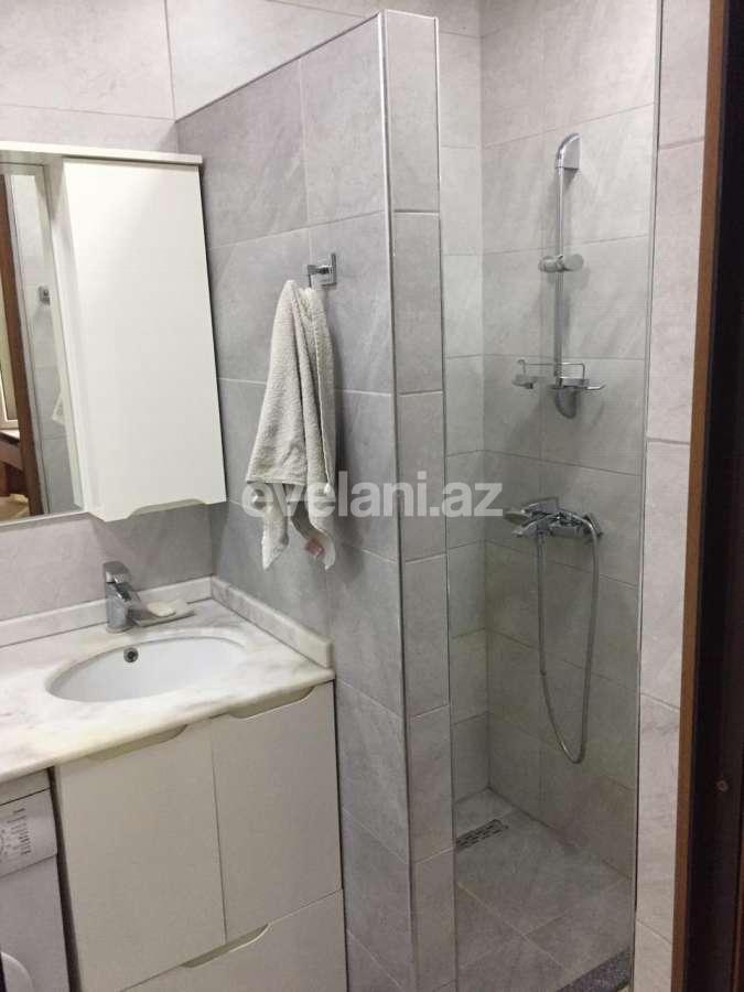 Kirayə verilir, köhnə tikili, 3 otaqlı, 90 m², Bakı, Səbail r, İçəri Şəhər m.