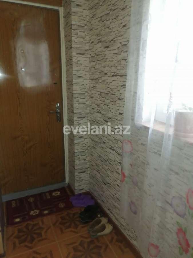Satılır, köhnə tikili, 3 otaqlı, 70 m², Bakı, Yasamal r, Elmlər Akademiyası m.