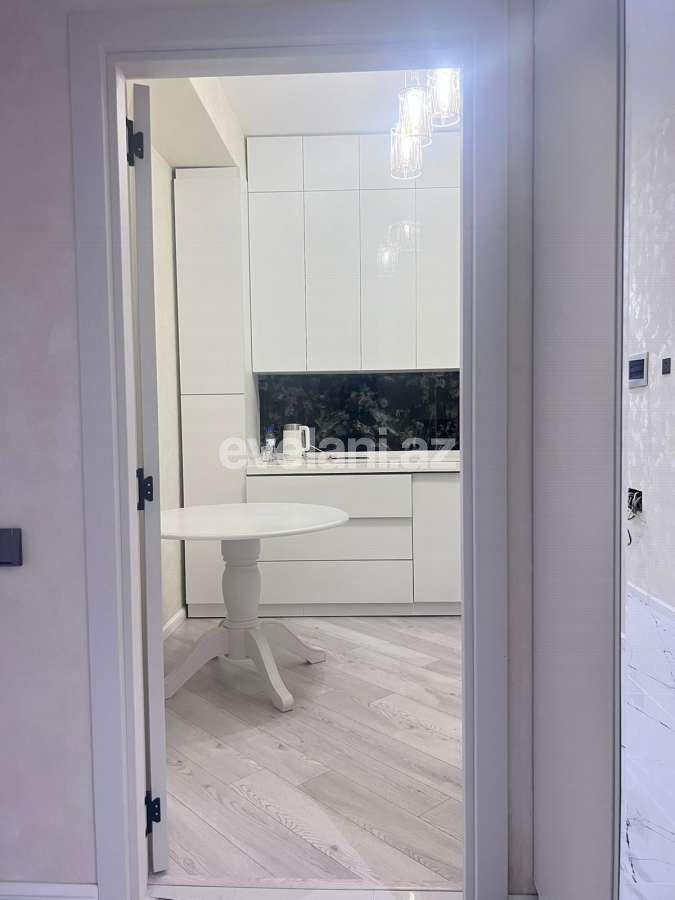 Satılır, yeni tikili, 3 otaqlı, 81 m², Bakı, Binəqədi r, 8-ci mikrorayon q.