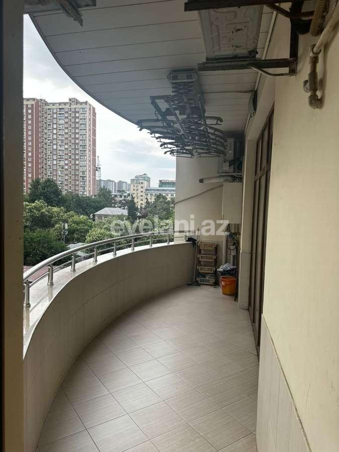 Satılır, yeni tikili, 4 otaqlı, 230 m², Bakı, Nəsimi r.