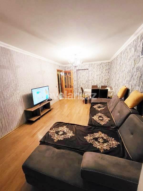 Sale, old building, 3 room, 75 m², Baku, Khatai r, Ahmedli d, Hazi Aslanov m.